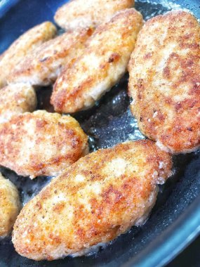 İştah, pirzola, köfte tavada kızartılır.