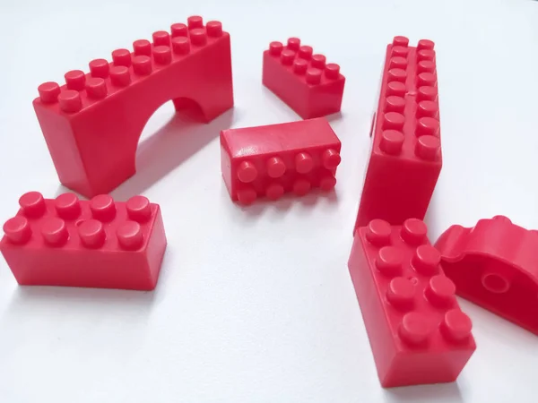 Närbild Red Educational Toys Bricks Block Isolerad Vit Bakgrund — Stockfoto