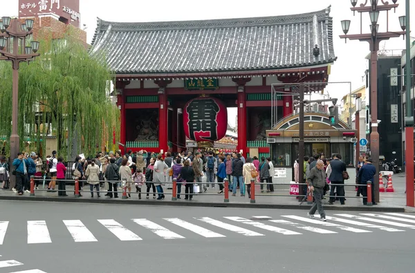 stock image Pontianak 2023 Nov 19, Sensoji temple at Asakusa.The Sensoji temple in Asakusa area is the oldest temple in Tokyo.