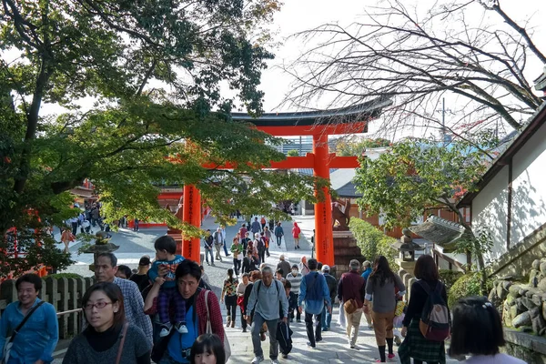Japan 2015 Nov Red Torii Portar Fushimi Enare Helgedom Kyoto — Stockfoto