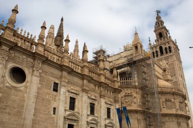 Un paseo por algunos de los lugares y monumentos mas iconicos de Sevilla