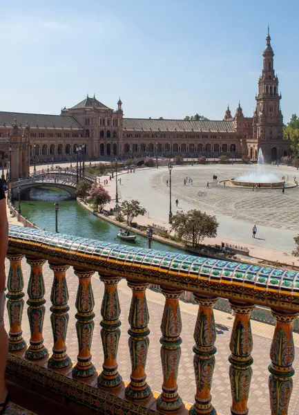 Un paseo por algunos de los lugares y monumentos mas iconicos de Sevilla