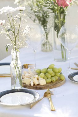 Düğün ya da parti için masa hazır.