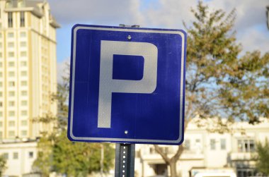 Park Alanı Tabelası, Otopark, İstanbul, Türkiye.