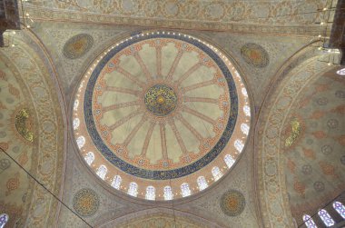 Sultanahmet Cami Kubbesi ve İç Dekorasyon.