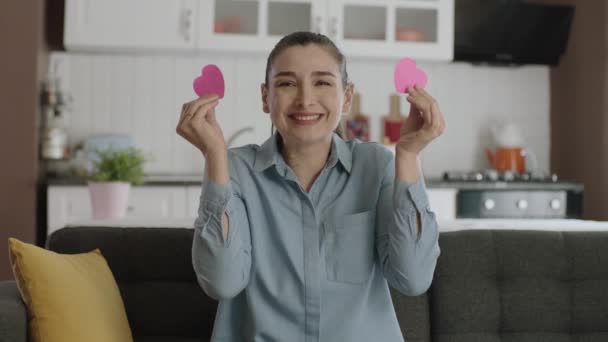 Valentinstag Liebe Den Augen Romantisches Konzept Video Einer Glücklichen Jungen — Stockvideo