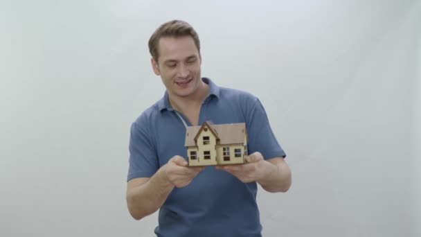 Analysera För Att Köpa Eller Investera Ett Hus Eller Fastighet — Stockvideo