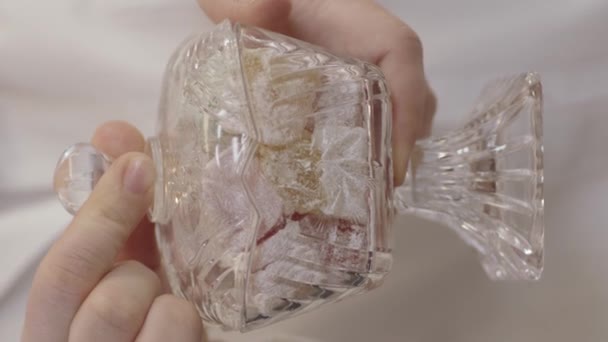 Hand Young Woman Holding Traditional Oriental Delicacies Colorful Turkish Delight — Stock Video