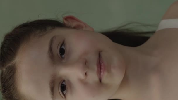 Portrait Little Girl Little Girl Looking Happily Camera Curious Little — Stockvideo
