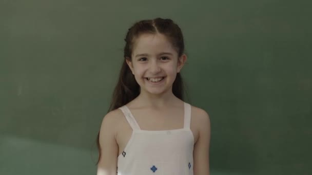 Little Girl Shows Her Arm Muscles Camera Portrait Little Girl — Vídeo de Stock