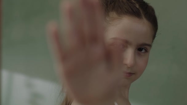 Little Girl Makes Stop Sign Her Hand Says Stop Social — Stock videók