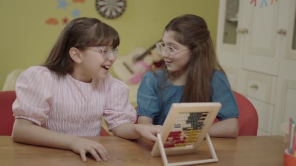 Girls Playing Cute Little Abacus Children Playing Wooden Abacus Home — Vídeo de stock