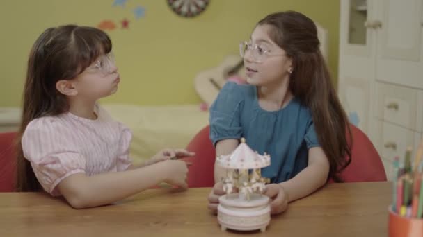 Little Girls Kids Playing Music Box Toy Education Intelligence Fun — Stock video