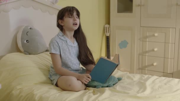 Sick Allergy Little Girl Sneezing Reading Book Bed Her Room — Stock Video