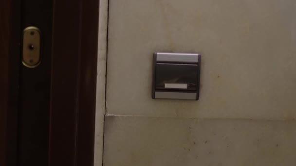 Close Finger Woman Pressing Neighbor Old Doorbell Woman Presses Doorbell — Stockvideo