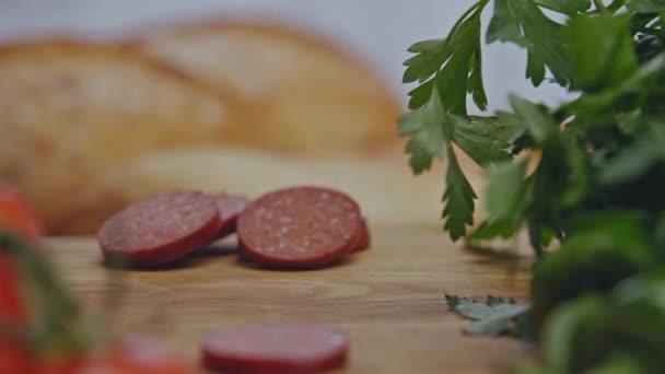 Sliced Turkish Sausage Sucuk Rolls Camera Sausages Rolled Delicious Backdrop — Stock Video