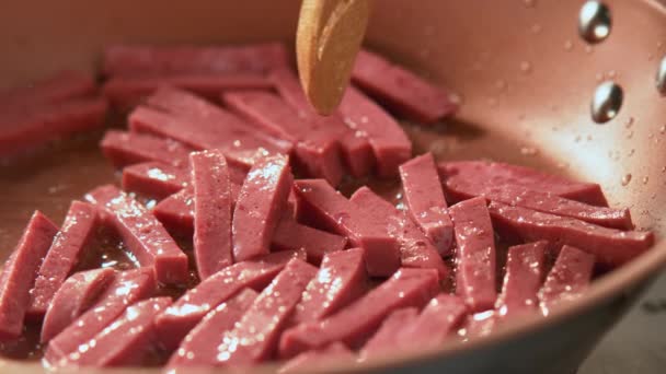 Sliced Salami Being Thrown Pan Slow Motion Sliced Salamis Fried — Wideo stockowe