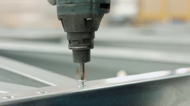 Pleasant Light Screw Metal Surface Drill Machine Drills Metal — Stok video