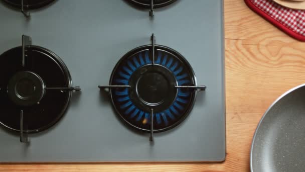 Light Gas Cooker Manually Match Slow Motion Top Angle Shot — Stok video