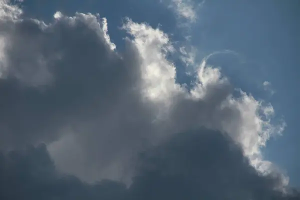 stock image The texture and structure of the sky in the clouds. Background with clouds for phones and tablets. Ukrainian sky.