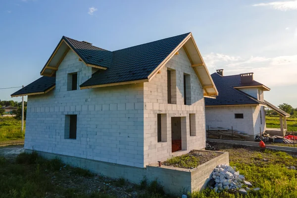 Luftaufnahme Eines Unfertigen Hauses Mit Porenbeton Leichtbetonwänden Und Holzdachrahmen Mit — Stockfoto