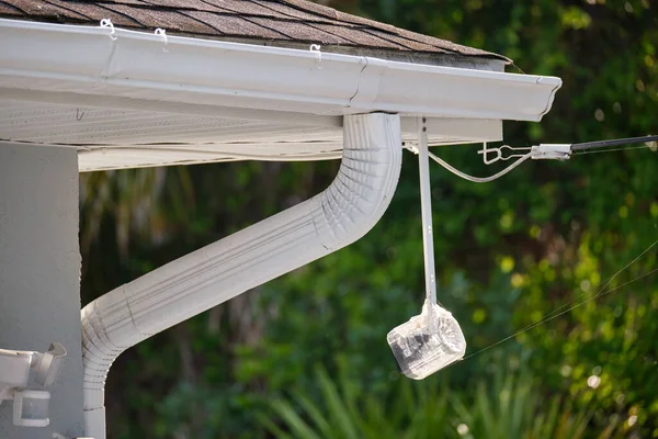 Sensor Movimento Com Detector Luz Montado Parede Exterior Casa Privada — Fotografia de Stock