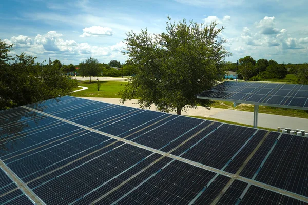 Solar Panels Installed Parking Lot Parked Cars Effective Generation Clean — Zdjęcie stockowe