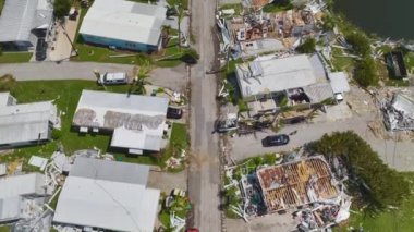 Florida 'daki taşınabilir evler, Ian Kasırgası tarafından yerle bir edildi. Doğal afetin sonuçları..