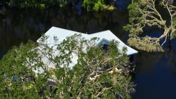 Оточений Ураганом Янь Дощові Води Повертаються Додому Житловий Район Флориди — стокове відео