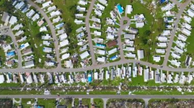 Florida 'daki taşınabilir evler, Ian Kasırgası tarafından yerle bir edildi. Doğal afetin sonuçları..