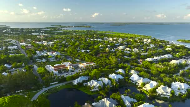 Vista Cima Grandes Casas Residenciais Ilha Pequena Cidade Boca Grande — Vídeo de Stock
