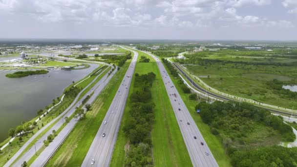 Widok Lotu Ptaka Ruchliwą Amerykańską Autostradę Szybkim Ruchem Pojęcie Transportu — Wideo stockowe