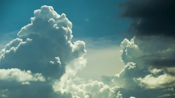Paysage Nuages Sombres Menaçants Formant Sur Ciel Orageux Pendant Orage — Video