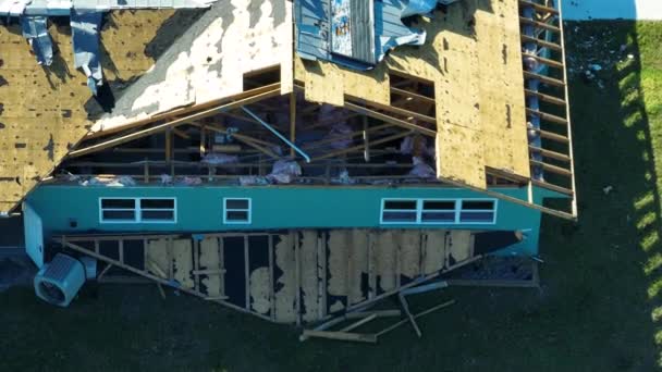 Huracán Ian Destruido Techo Casa Zona Residencial Florida Desastre Natural — Vídeo de stock