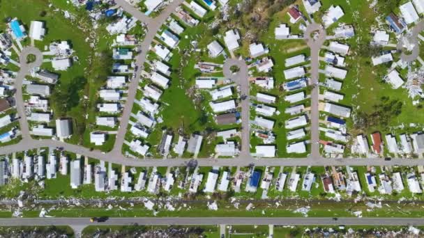 Allvarligt Skadad Orkanen Ian Hus Florida Husbil Bostadsområde Konsekvenser Naturkatastrofer — Stockvideo