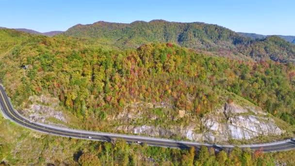 Aerial View Highway Road North Carolina Appalachian Mountains Golden Fall — Αρχείο Βίντεο