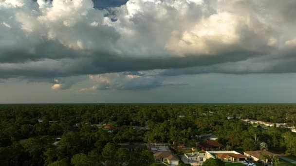 Landscape Dark Ominous Clouds Forming Stormy Sky Heavy Thunderstorm Rural — Vídeo de stock