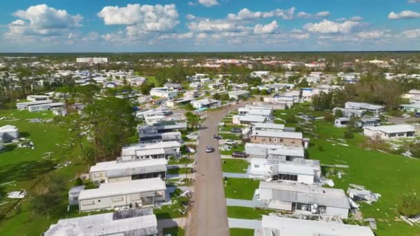 Знищений Ураганом Приміські Будинки Районі Проживання Мобільного Дому Флориди Наслідки — стокове відео