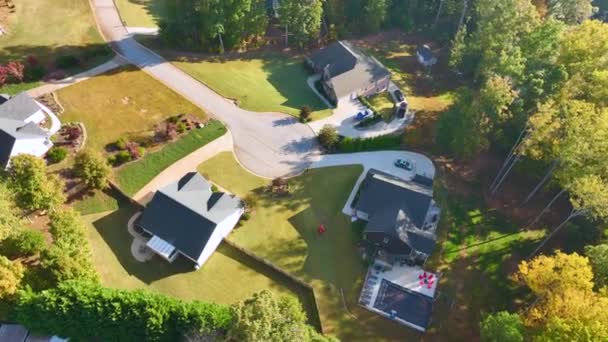 Güney Carolina Yerleşim Bölgesindeki Klasik Amerikan Evlerinin Havadan Görünüşü Abd — Stok video