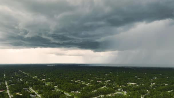 Donkere Stormachtige Wolken Vormen Zich Sombere Hemel Voor Zware Regenval — Stockvideo