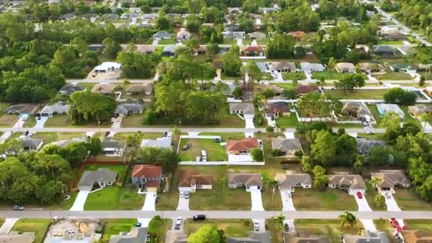 Widok Lotu Ptaka Małego Miasta Ameryki Krajobraz Podmiejski Domów Prywatnych — Wideo stockowe