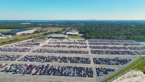 Vista Desde Arriba Gran Estacionamiento Con Autos Usados Estacionados Después — Vídeos de Stock