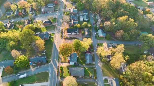 Blick Von Oben Auf Dicht Bebaute Wohnhäuser Wohngebiet South Carolina — Stockvideo
