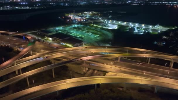 Boven Het Zicht Van Brede Snelweg Kruispunten Tampa Florida Nachts — Stockvideo