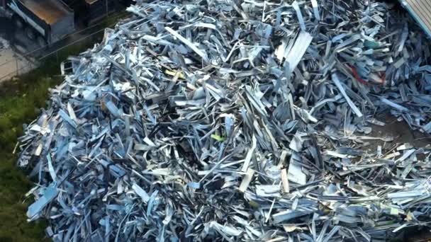 Aerial View Large Pile Scrap Aluminum Metal Broken Houses Hurricane — Stockvideo