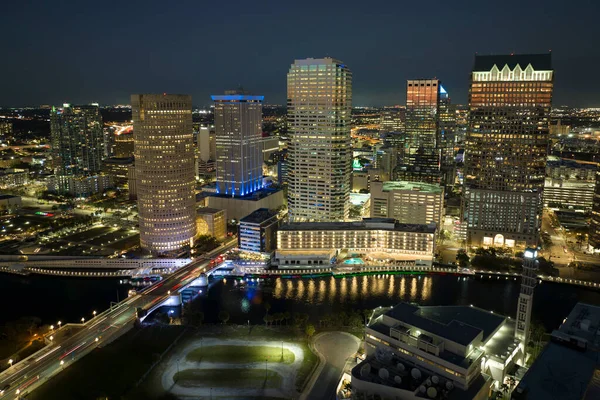 Luftaufnahme Der Innenstadt Von Tampa City Florida Usa Hell Erleuchtete — Stockfoto