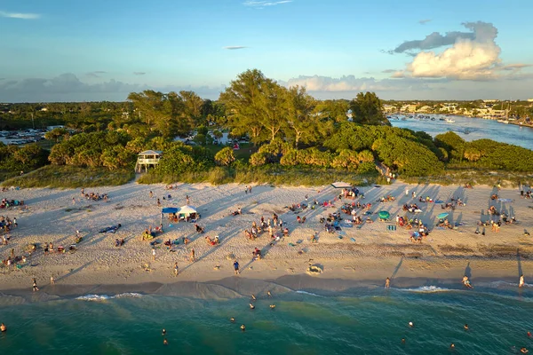 Vista Alto Angolo Della Spiaggia Affollata Nokomis Nella Contea Sarasota — Foto Stock