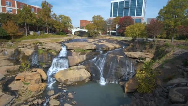 Reedy River Waterfalls Downtown Greenville City South Carolina Falls Park — Stock Video