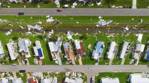 Badly Damaged Mobile Homes Hurricane Ian Florida Residential Area Consequences — Stock Video
