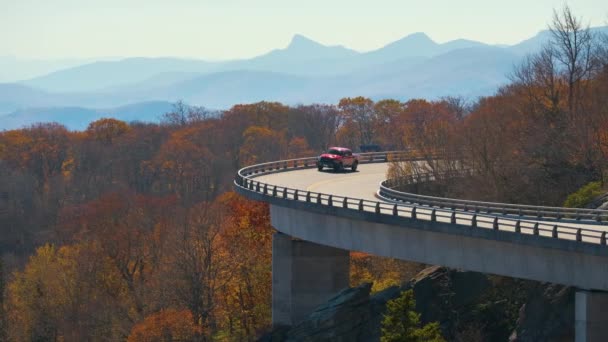 Horský Podzim Krajina Linn Cove Viadukt Blízkosti Blowing Rock Blue — Stock video